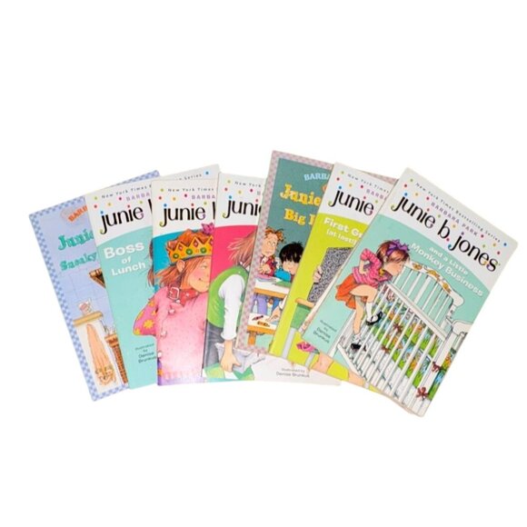 Junie B. Jones 8 Piece Book Lot Author-Barbara Park-Childrens Novels-GUC - Picture 1 of 4
